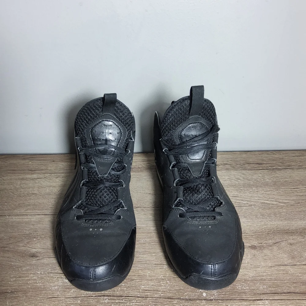 Nike Men's Air Max Wavy 'Triple Black' Size 9.5 - Picture 2 of 10